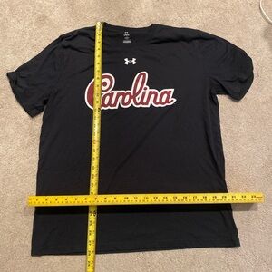 Under Armour Black and Red Graphic Tee